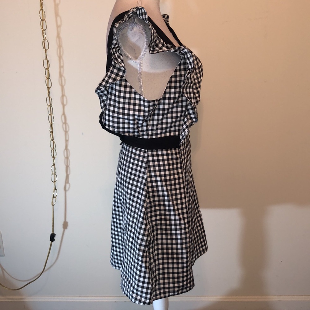 BCBGENERATION black and white ruffle cutout mini dress - Picture 5 of 9